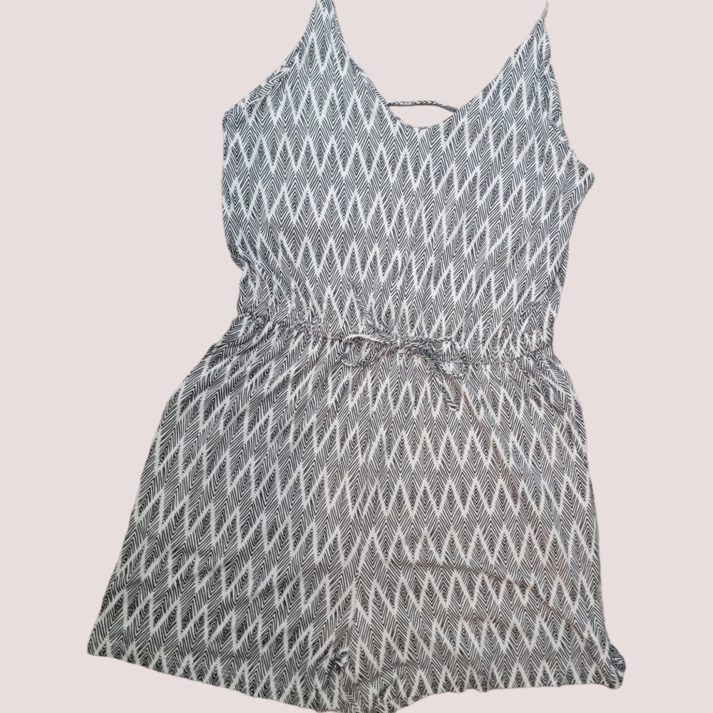 NWT H&M Romper M